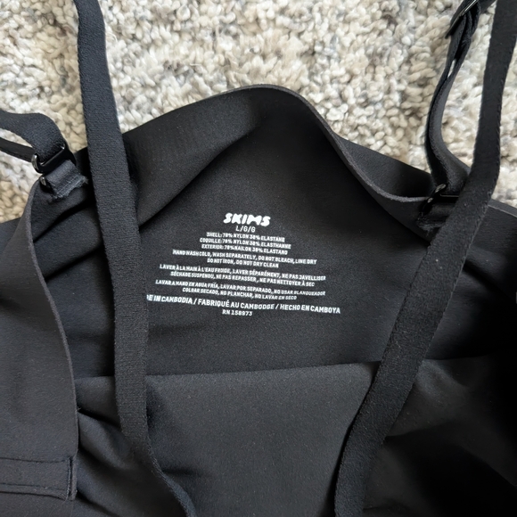SKIMS Black Bandeau Bralette Large - Picture 2 of 5